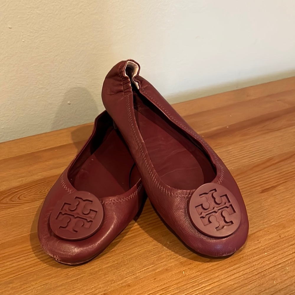 Minnie Travel Ballet | Maroon | size 7.5